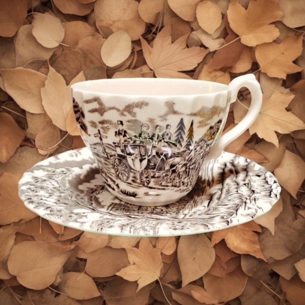 Vintage Royal Mail Fine Staffordshire Ironstone Tea Cup and Saucer Engla…